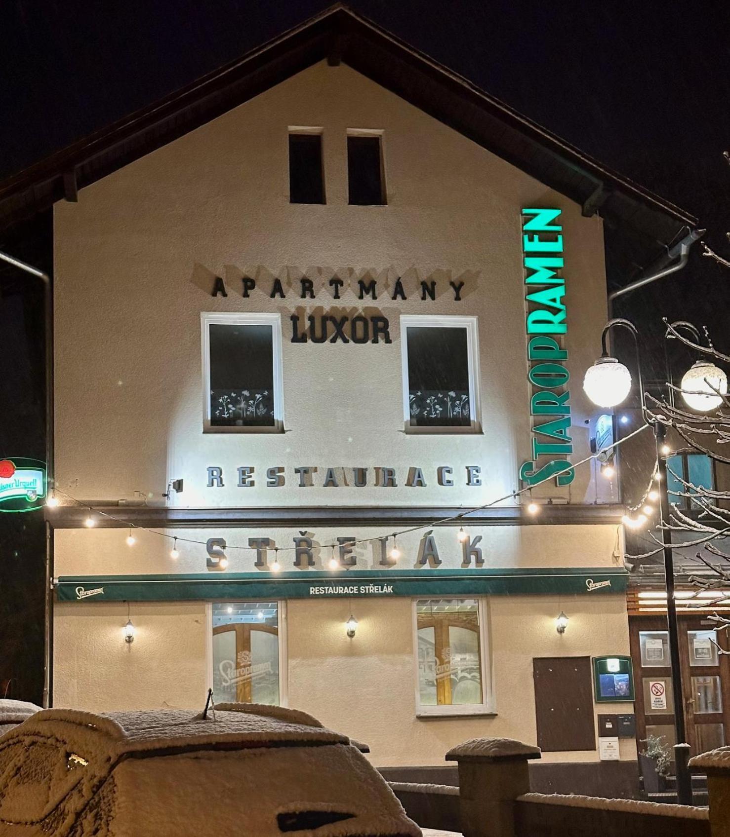 Apartmány LUXOR Česká Lípa Exterior foto